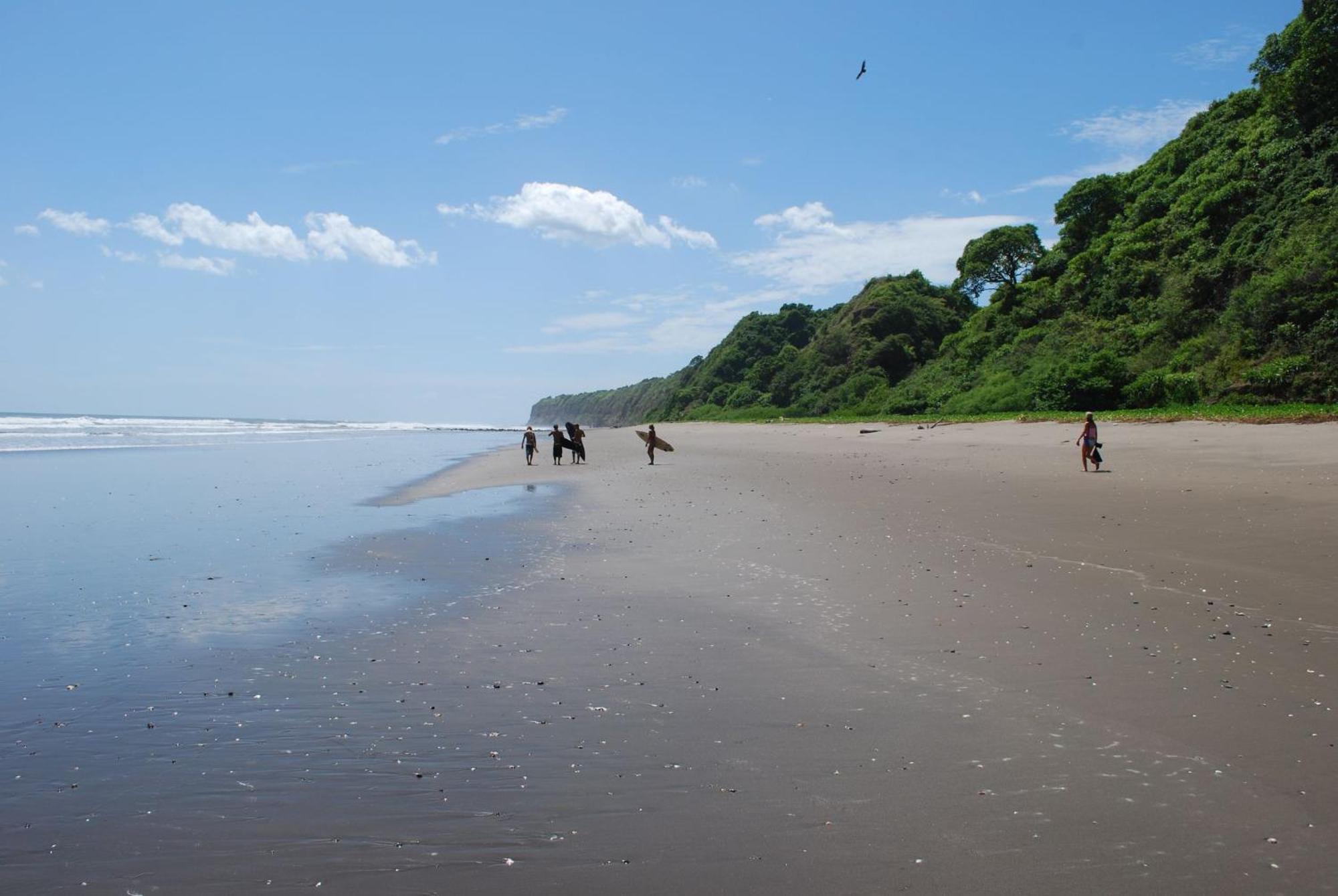 Redwood Beach Resort Mechapa 外观 照片