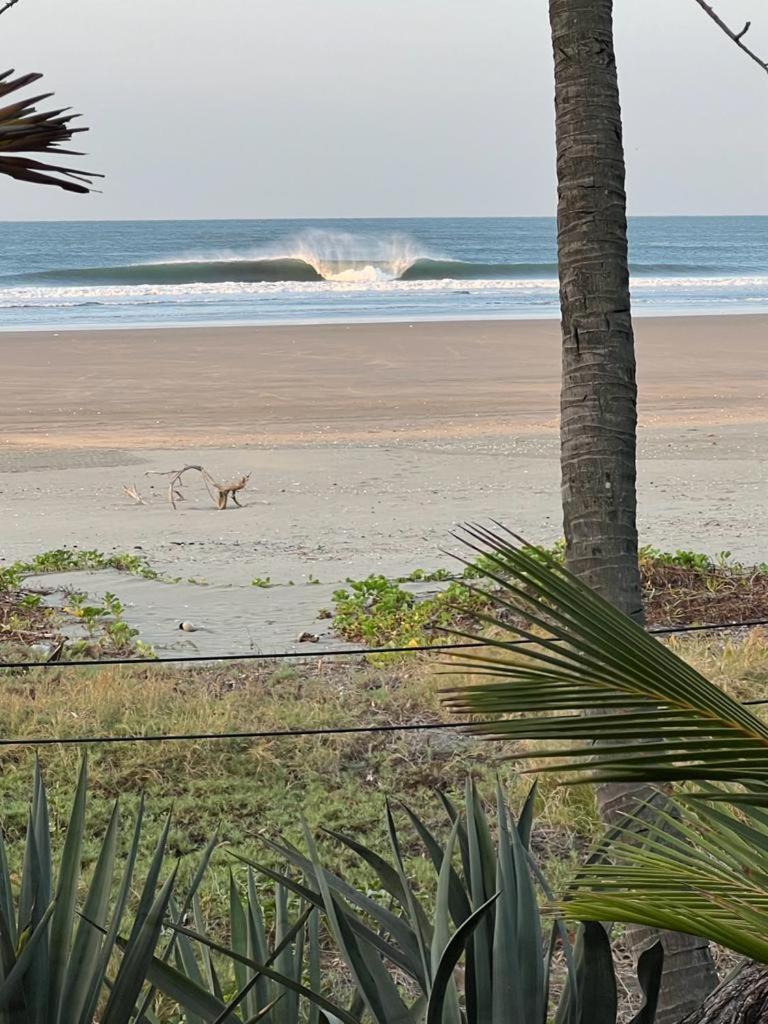 Redwood Beach Resort Mechapa 外观 照片